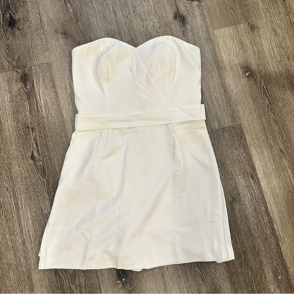 Lilly Pulitzer Kylo Strapless Skirted Romper  Resort White Sz 10 - Picture 10 of 12